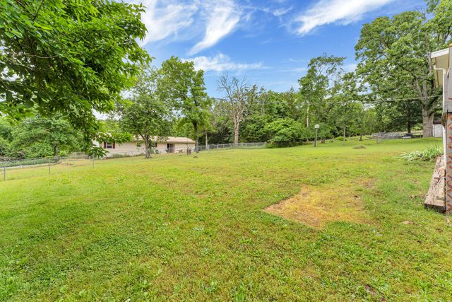 12 Pine Lane, Kimberling City, MO 65686