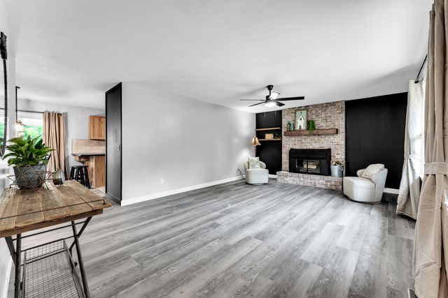 12 Pine Lane, Kimberling City, MO 65686