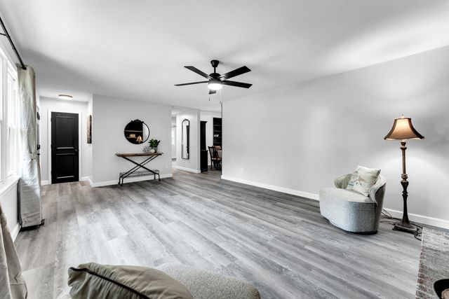 12 Pine Lane, Kimberling City, MO 65686