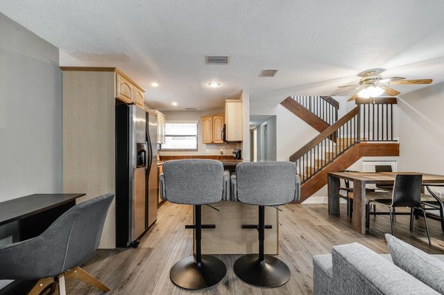 2530 NE 9th Street 1, Fort Lauderdale, FL 33304