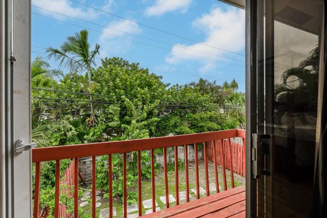 2530 NE 9th Street 1, Fort Lauderdale, FL 33304