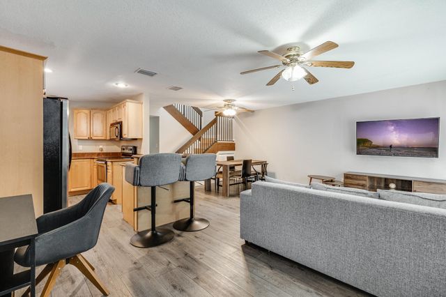 2530 NE 9th Street 1, Fort Lauderdale, FL 33304