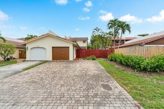 2530 NE 9th Street 1, Fort Lauderdale, FL 33304