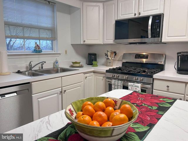 116 SCARLET OAK DR, Phoenixville, PA 19460