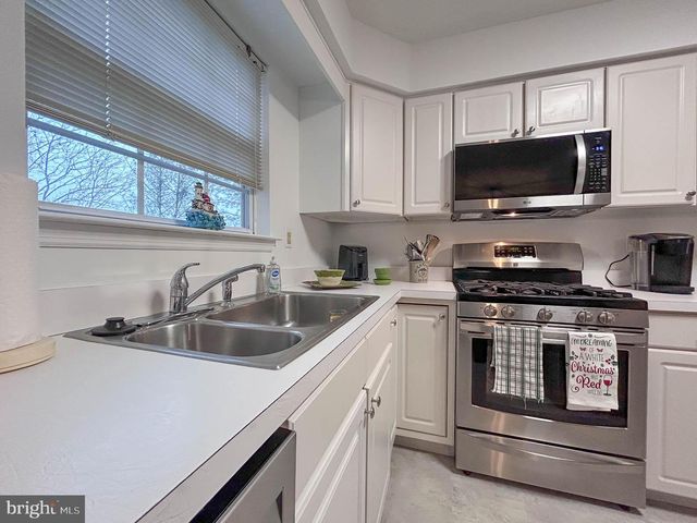 116 SCARLET OAK DR, Phoenixville, PA 19460