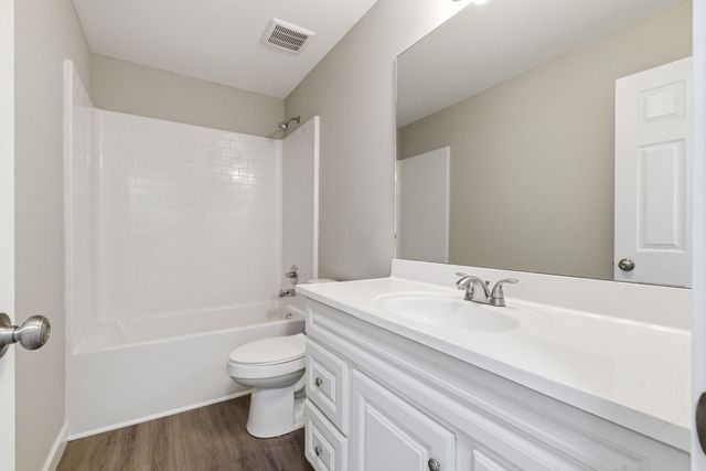 116 Hill Place, Dickson, TN 37055