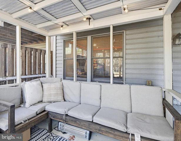 1220 SWANHILL CT, Curtis Bay, MD 21226