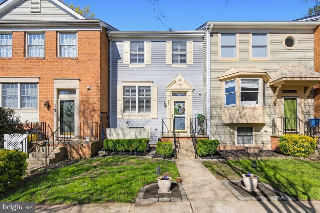 1220 SWANHILL CT, Curtis Bay, MD 21226