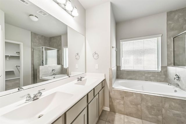 13706 Alaskan Brown Bear Trail, Crosby, TX 77532