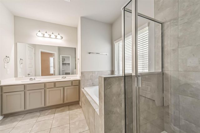 13706 Alaskan Brown Bear Trail, Crosby, TX 77532