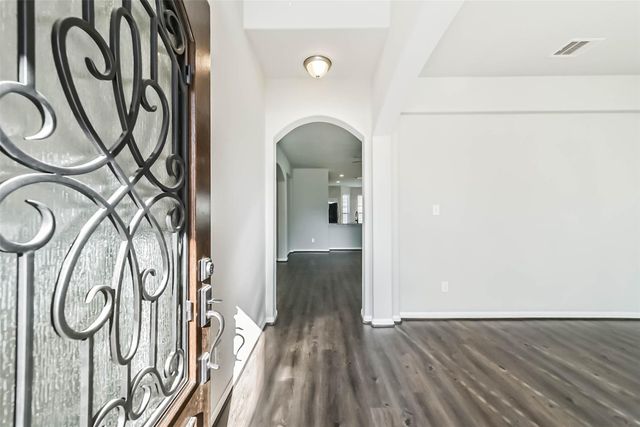 13706 Alaskan Brown Bear Trail, Crosby, TX 77532