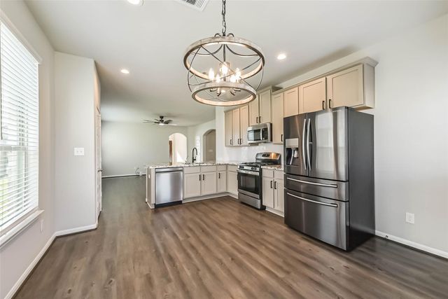 13706 Alaskan Brown Bear Trail, Crosby, TX 77532