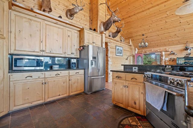 6800 W Murray Creek Rd, Mountain Ranch, CA 95246