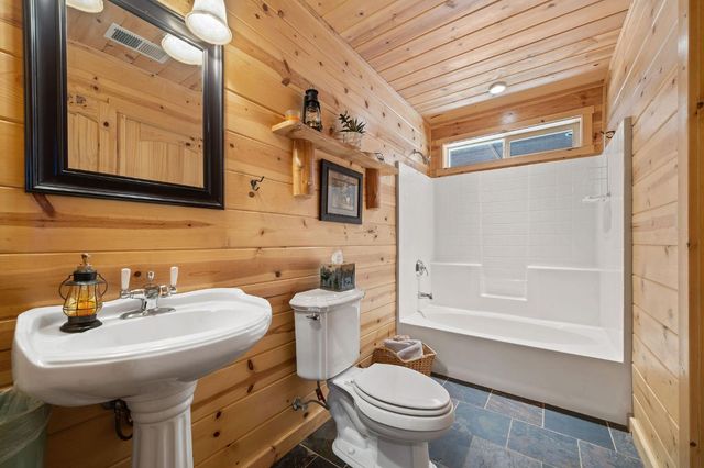 6800 W Murray Creek Rd, Mountain Ranch, CA 95246