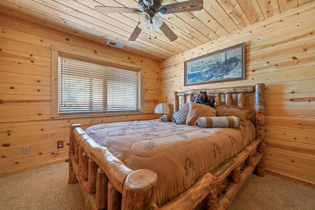 6800 W Murray Creek Rd, Mountain Ranch, CA 95246