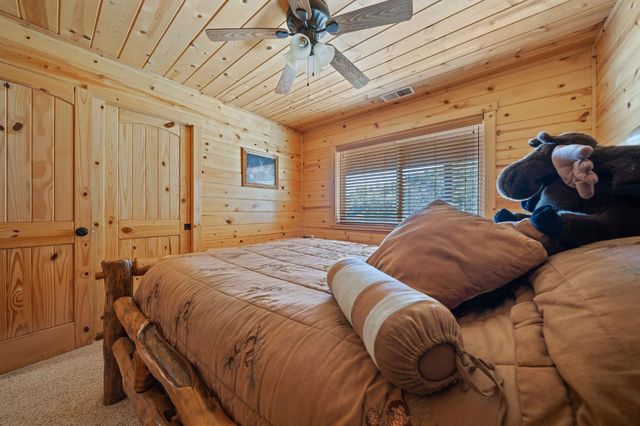 6800 W Murray Creek Rd, Mountain Ranch, CA 95246