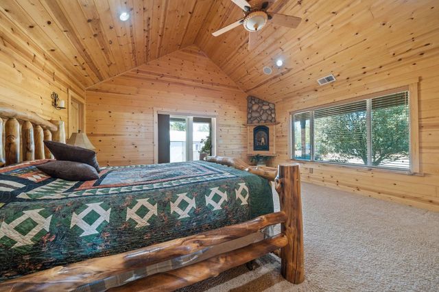 6800 W Murray Creek Rd, Mountain Ranch, CA 95246