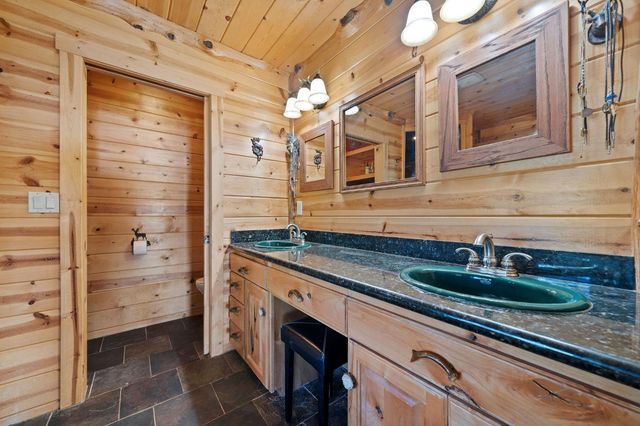 6800 W Murray Creek Rd, Mountain Ranch, CA 95246