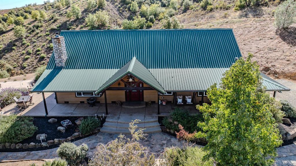 6800 W Murray Creek Rd, Mountain Ranch, CA 95246