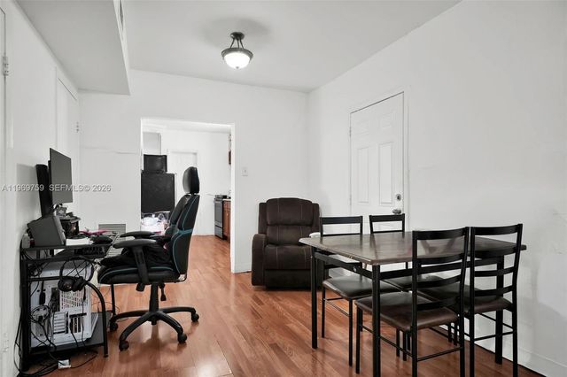 2104 NW 1st Terrace, Miami, FL 33125