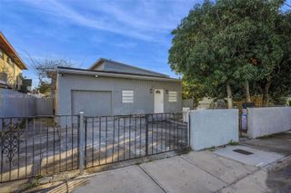 2104 NW 1st Terrace, Miami, FL 33125