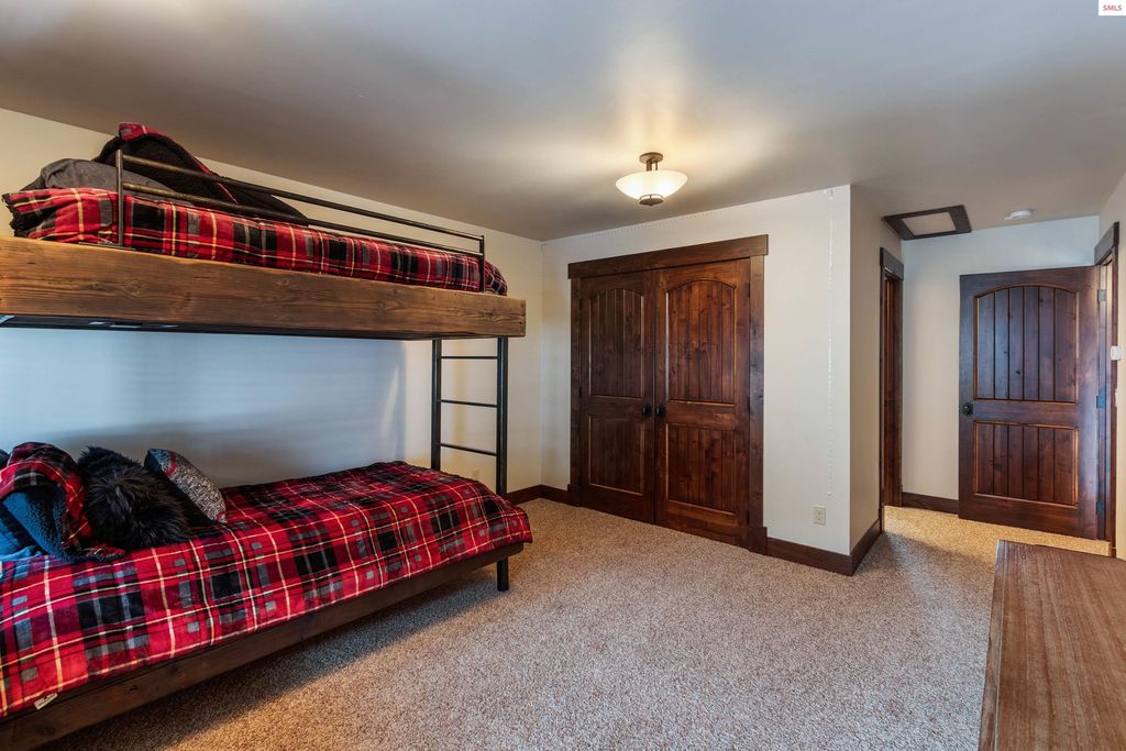 38 Avalanche Road, Sandpoint, ID 83864 photo 24