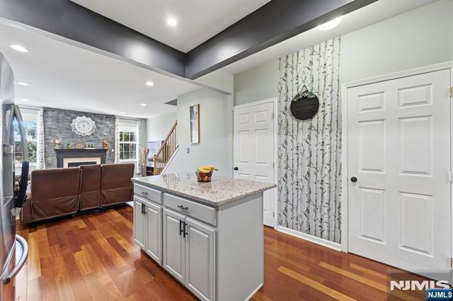 471 Hartford Drive 3052, Nutley, NJ 07110