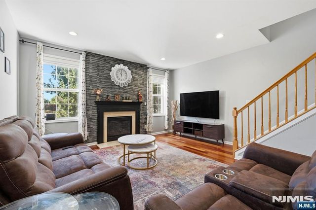471 Hartford Drive 3052, Nutley, NJ 07110