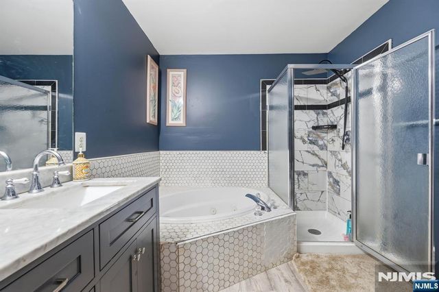 471 Hartford Drive 3052, Nutley, NJ 07110