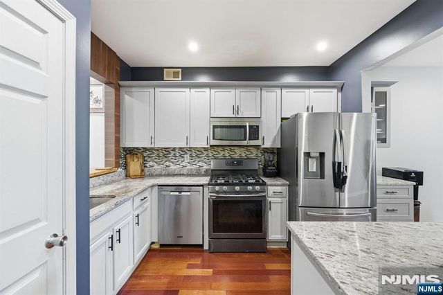 471 Hartford Drive 3052, Nutley, NJ 07110