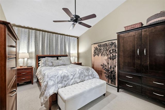 5027 SW 9TH LANE, Gainesville, FL 32607