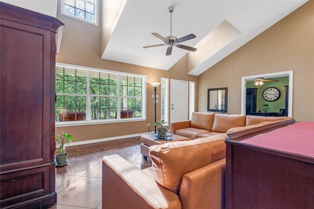 2657 CR 2724, Mineola, TX 75773