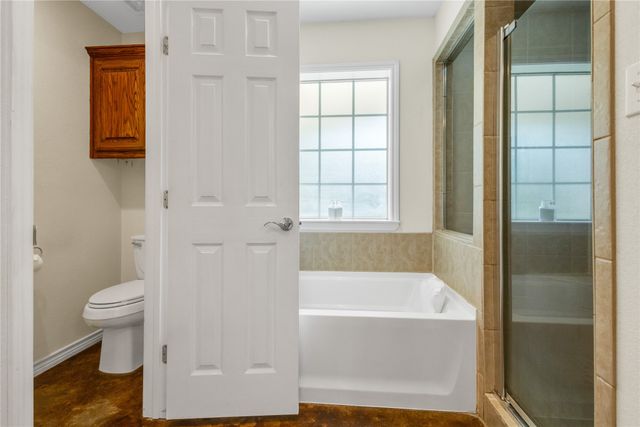 2657 CR 2724, Mineola, TX 75773