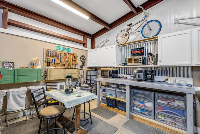 2657 CR 2724, Mineola, TX 75773