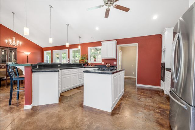 2657 CR 2724, Mineola, TX 75773