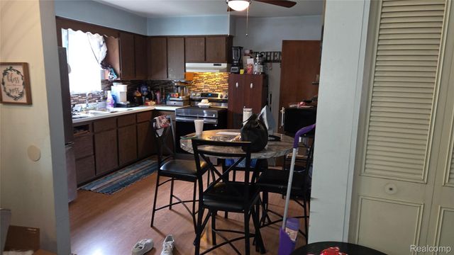 2618 Lester Court, Flint, MI 48503