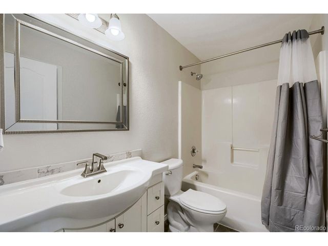 2510 Cedar Ave, Greeley, CO 80631