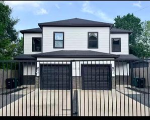 5813 England Street B, Houston, TX 77021