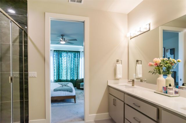 13309 Morris RD 11, Austin, TX 78729