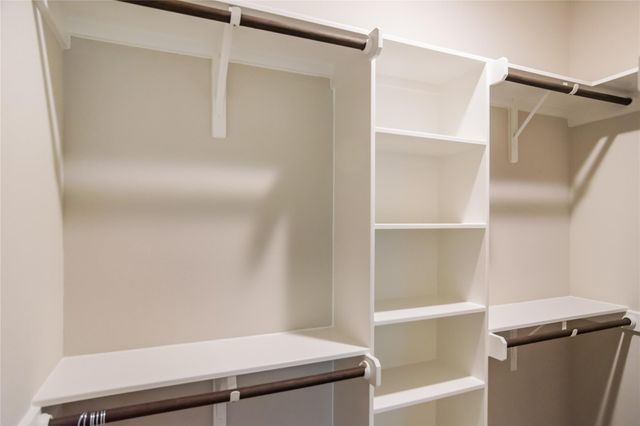 13309 Morris RD 11, Austin, TX 78729