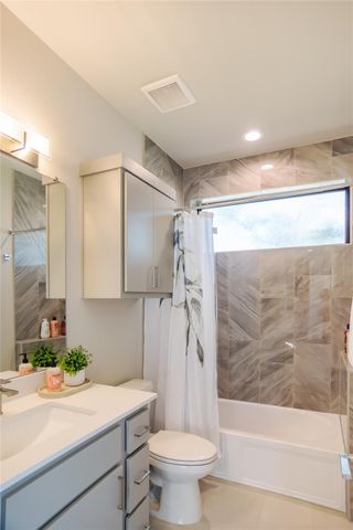 13309 Morris RD 11, Austin, TX 78729