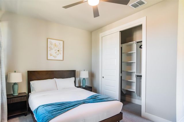 13309 Morris RD 11, Austin, TX 78729