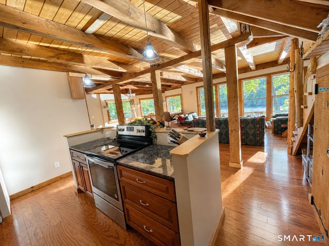 74 Cove Road 17, Haddam, CT 06424