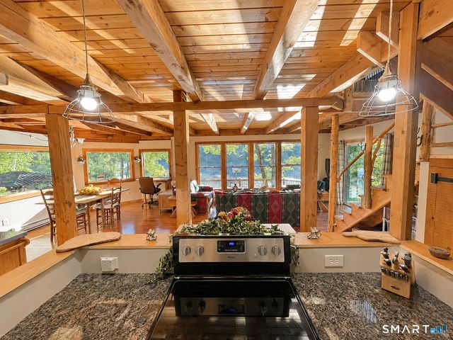 74 Cove Road 17, Haddam, CT 06424