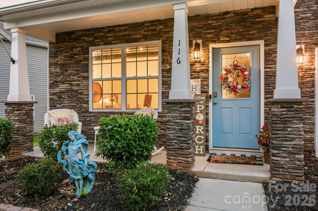 116 Kingsway Drive, Mooresville, NC 28115