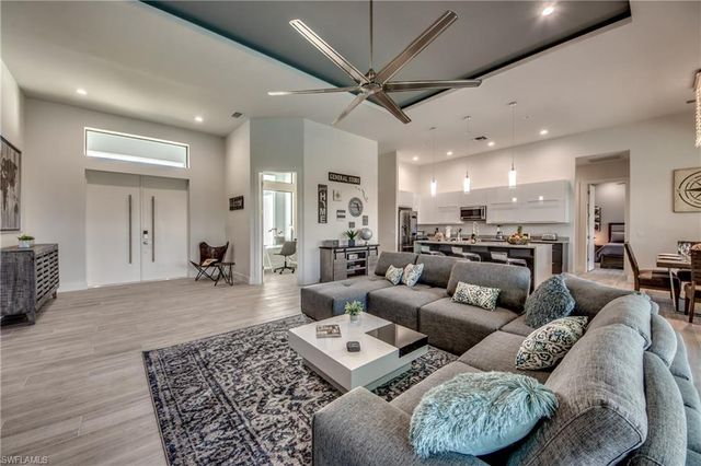 1502 SW 28th ST, Cape Coral, FL 33914