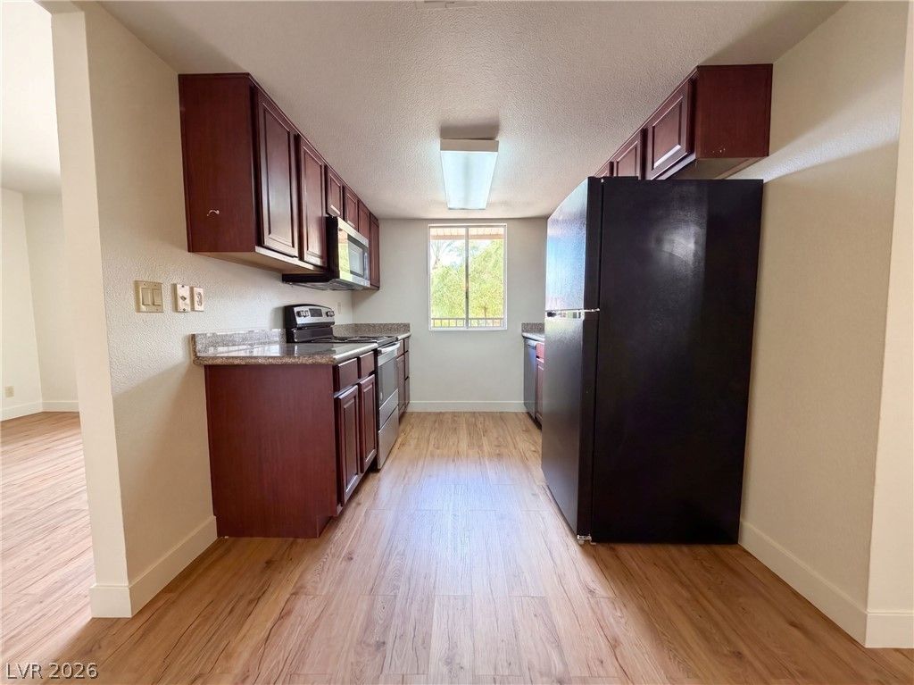 5098 River Glen Drive 215, Las Vegas, NV 89103 — photo 2