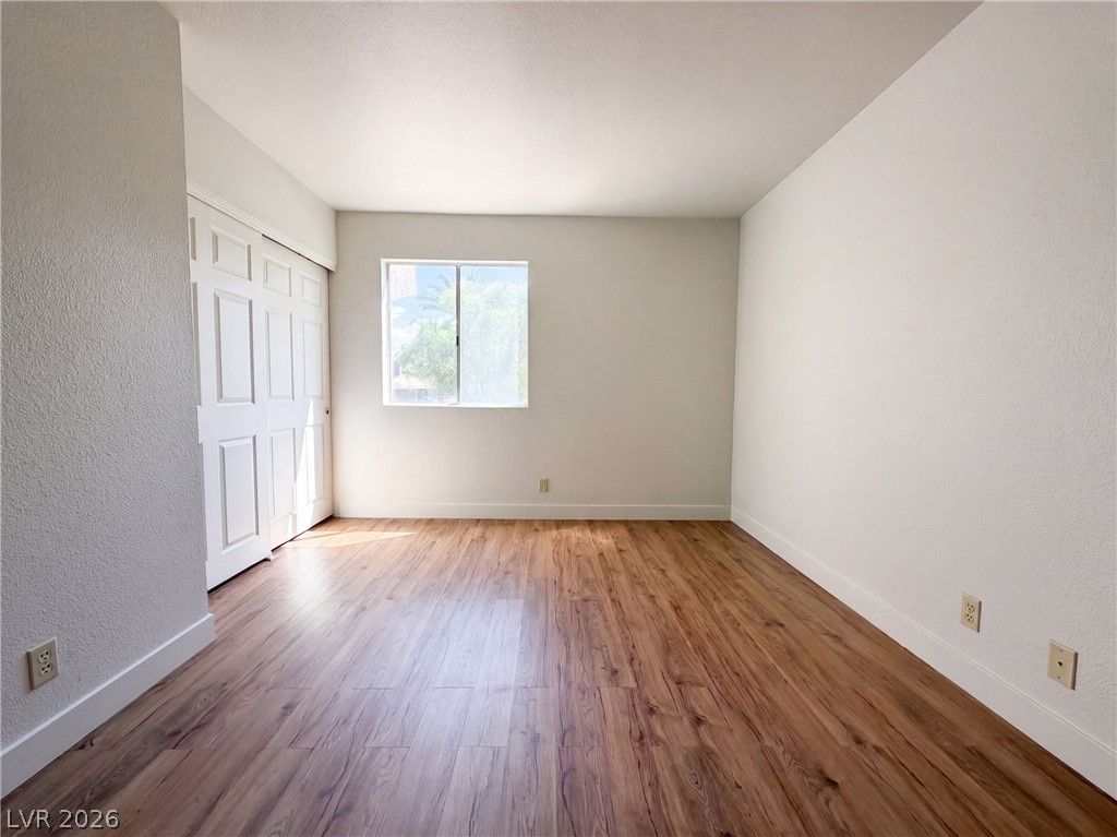 5098 River Glen Drive 215, Las Vegas, NV 89103 — photo 4