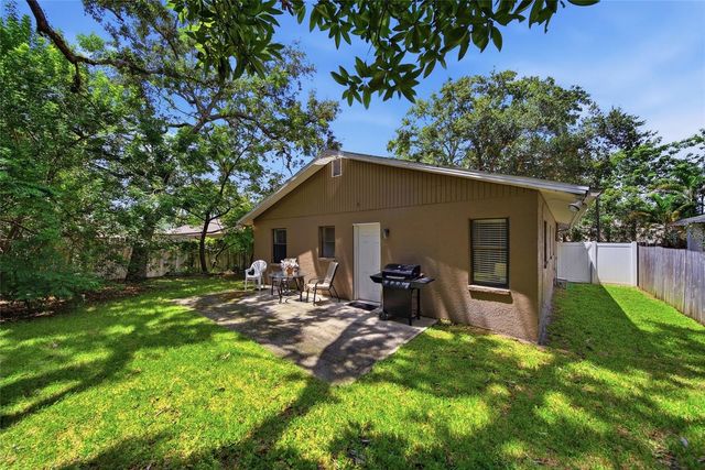 1140 DR ML KING JR STREET N, Safety Harbor, FL 34695