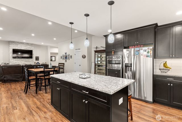 409 Ofarrell Cutoff Road E, Bonney Lake, WA 98391